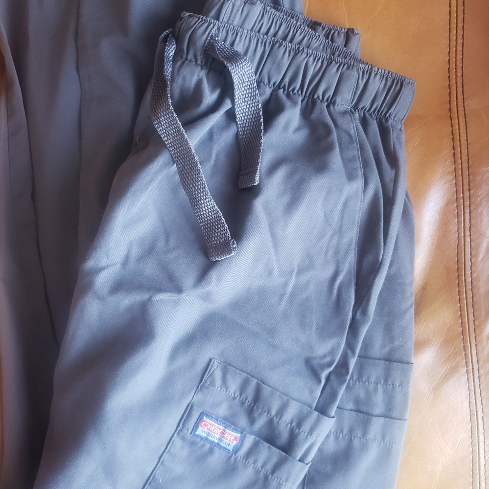 Cherokee Small scrub pants